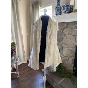 Adore Faux Fur Cream Vest (Large)